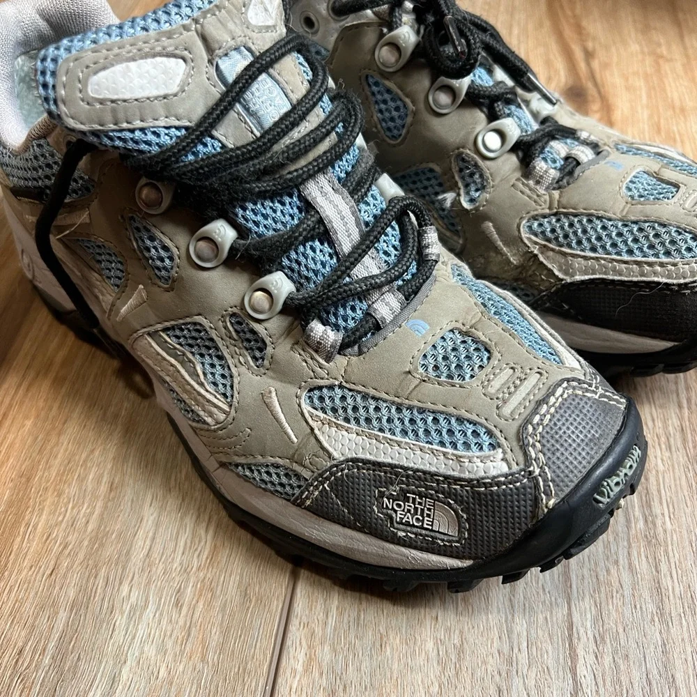 The North Face Tan and Blue Trail Shoes - Picture 2 of 9